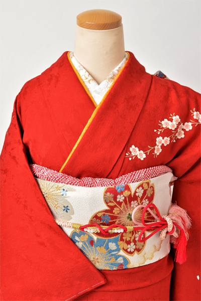 振袖［紅色に小花］