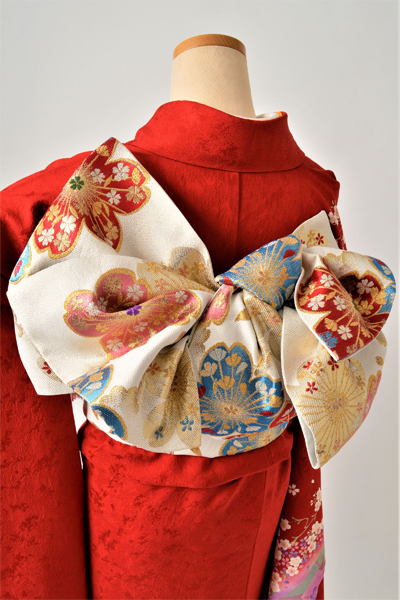 振袖［紅色に小花］