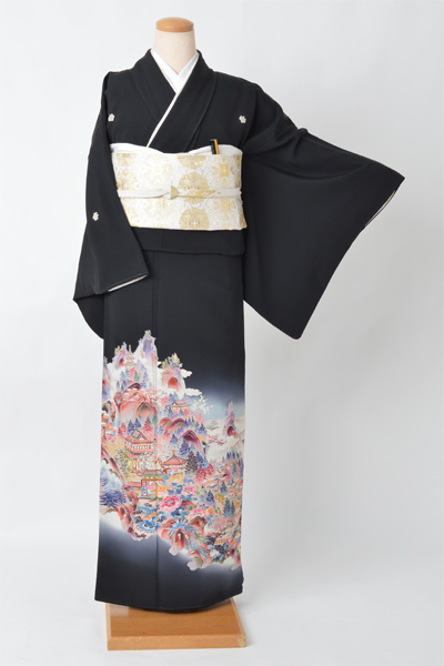 黒留袖【風景画/蓬莱山】