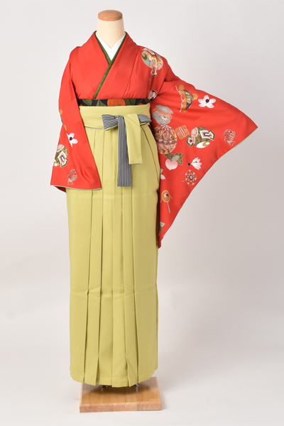 卒業袴[朱色地に宝尽くし]