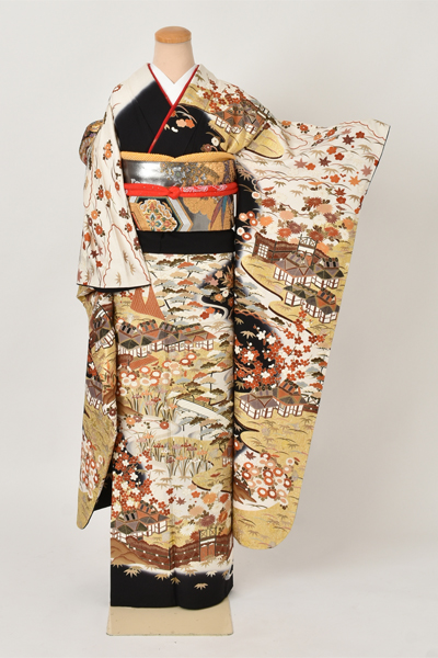 振袖(黒と白の染め分け地・御所解模様)