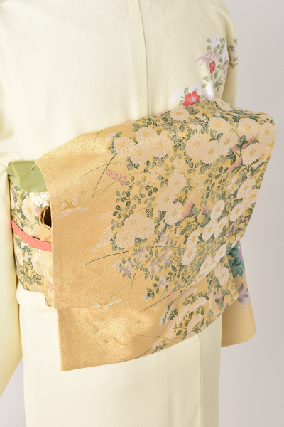 訪問着【クリーム地色に鮮やかな花々】