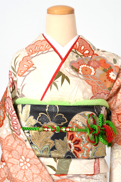 振袖(白地・松・竹)