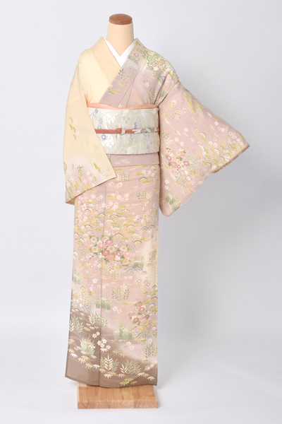 夏物〔四季草花柄の上品で格調高く〕