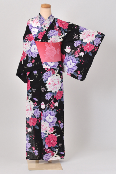 浴衣[黒・大胆な花柄・トールサイズ]