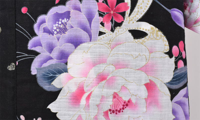 浴衣[黒・大胆な花柄・トールサイズ]