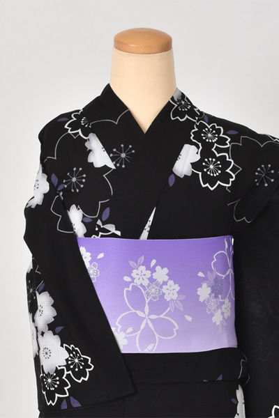 浴衣[黒地・桜]