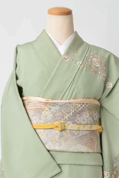 訪問着[グリーン×スワトウ刺繡]