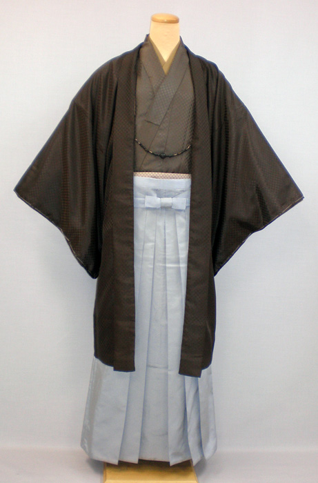 化繊アンサンブル(茶）袴付き