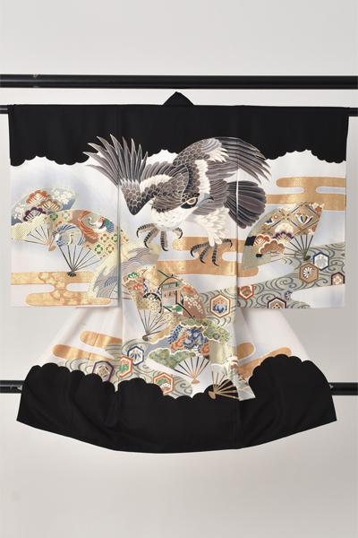 お宮参り　男児【黒地に鷹・熨斗目文様】