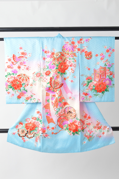 お宮参り［女児・水色地に毬と蝶］