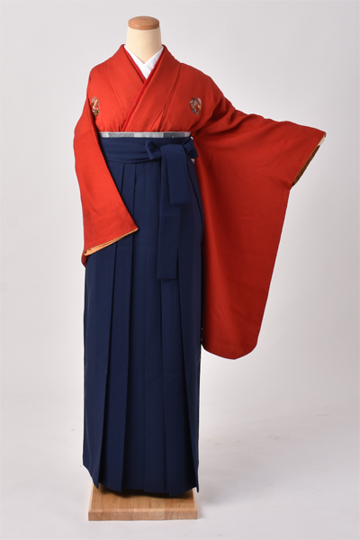 卒業袴[鮮やかな赤地に刺繍]