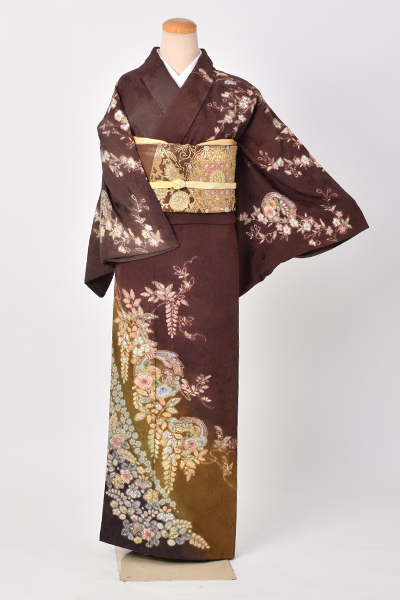 高級感ただようコーナー　訪問着[ 華麗 ]