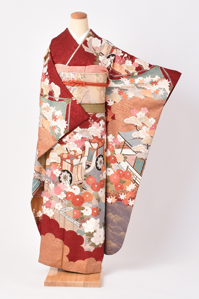 振袖[えび茶色の地色に牛車]