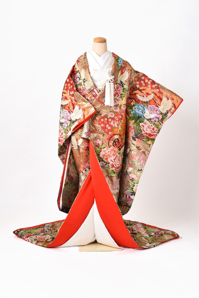 打掛(赤金地・花々と鼓)