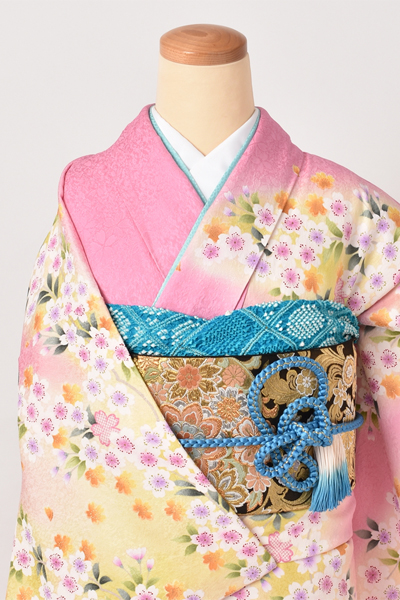 振袖[ピンクと黄のぼかしに桜]
