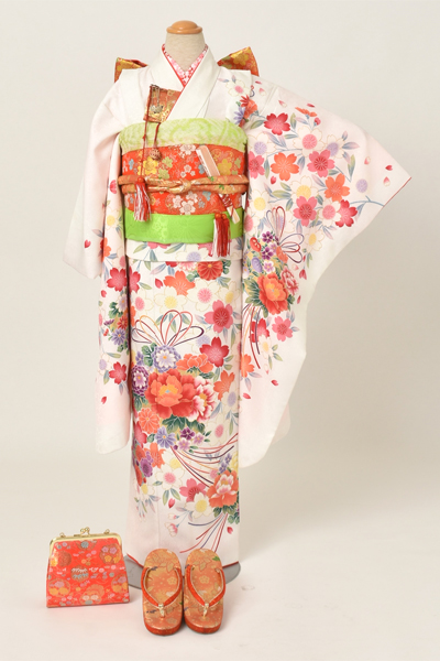 七歳祝着(白地ラメ・くす玉に桜)
