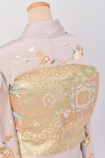 高級感ただようコーナー　訪問着[ 優美 ]