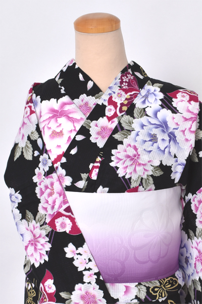 浴衣【ブラック×花・蝶】4Lサイズ