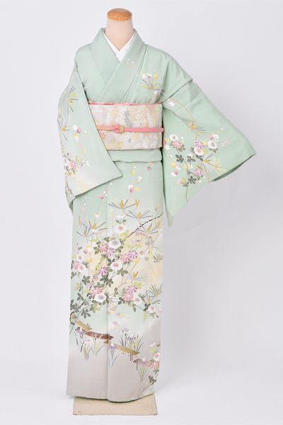 高級感ただようコーナー　訪問着[ はんなり ]