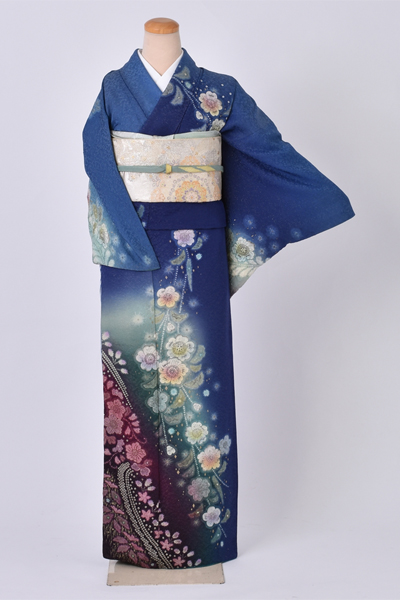 訪問着[ 幻想的な雰囲気 ]