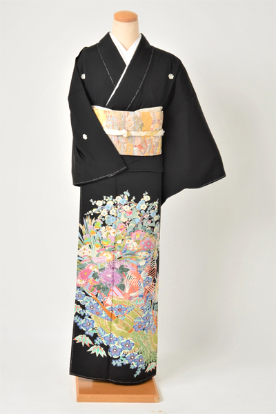 黒留袖［加賀友禅］