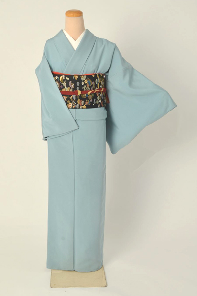 色無地（爽やかなサックスブルー地）[一つ紋]