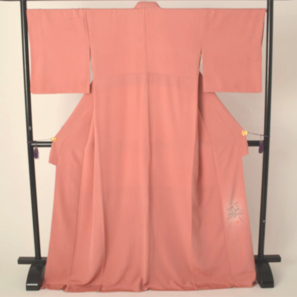 色無地（落ち着いたローズピンク）[一つ紋]