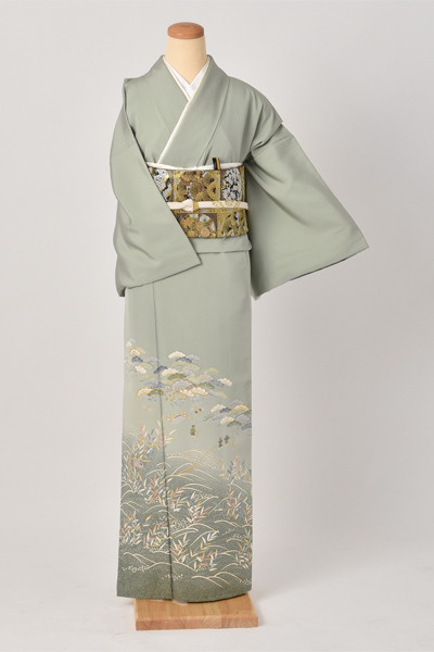 色留袖【灰緑色のあっさりした色留袖】