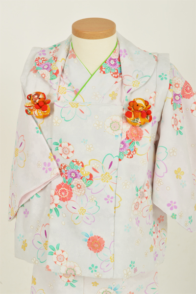 女児被布【白地に四季花】