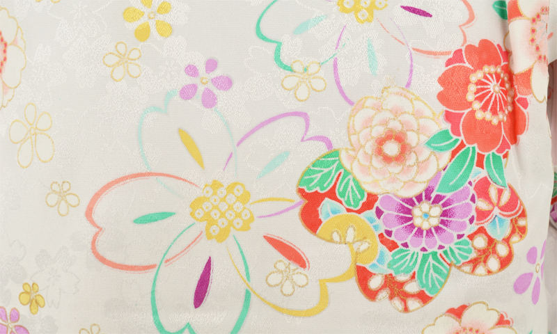 女児被布【白地に四季花】