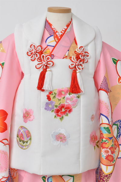 三歳女児祝着［ピンクに橘×白被布］