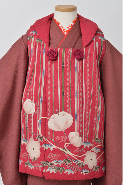 三歳女児祝着［小豆色×梅竹柄被布］