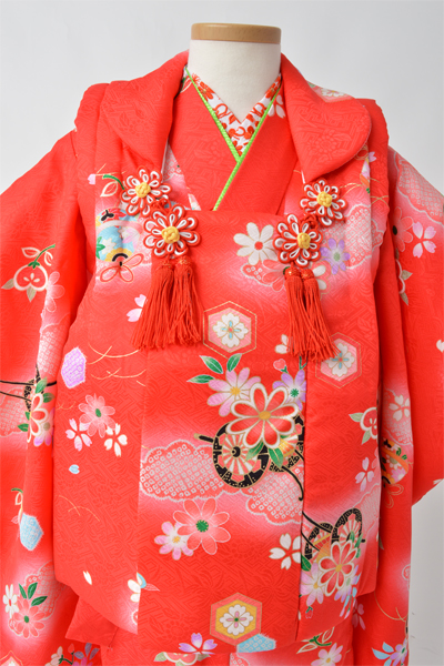 三歳女児祝着［正絹・赤・花車］