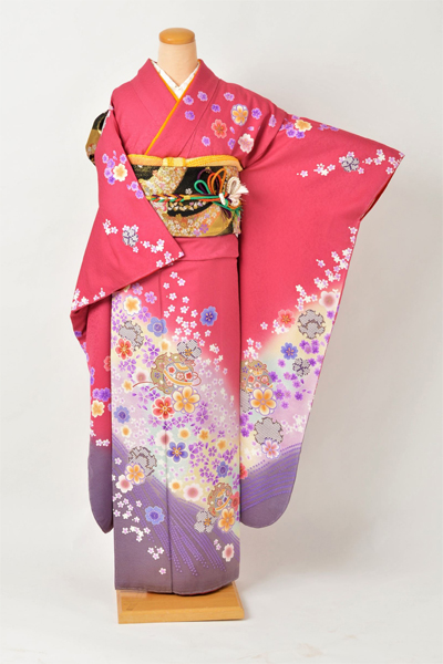 振袖［レッドパープルに大小の花］