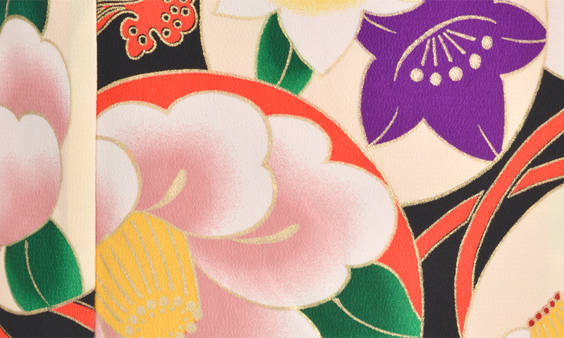 振袖［黒地・丸に四季花］