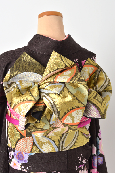 振袖[こげ茶色/バラ]