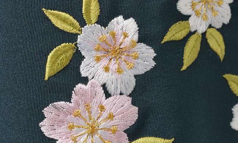 卒業袴［白/花］