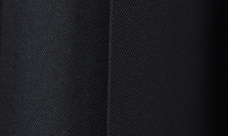 卒業袴｛赤×黒］