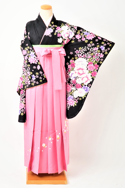 卒業袴［黒地に大小の花/ピンク・刺繍］