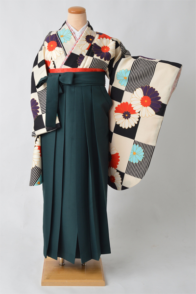 卒業袴［変わり市松模様に菊］