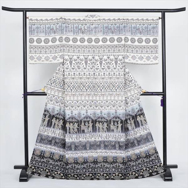 訪問着(総柄で珍しいエジプト柄)