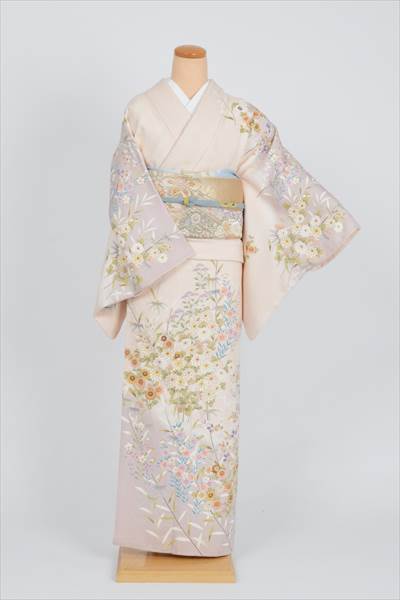 訪問着(サーモンピンクと薄紫)