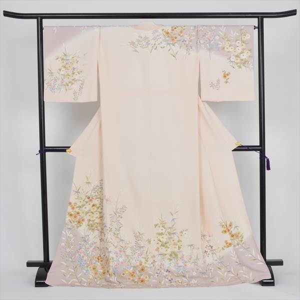 訪問着(サーモンピンクと薄紫)