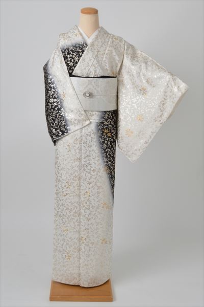 訪問着（パーティーにおすすめ）