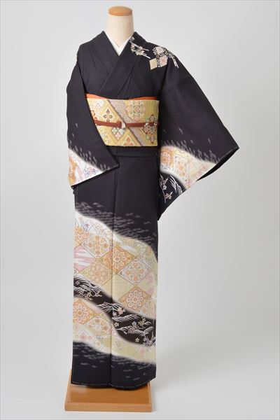 訪問着（とび色・紋様）