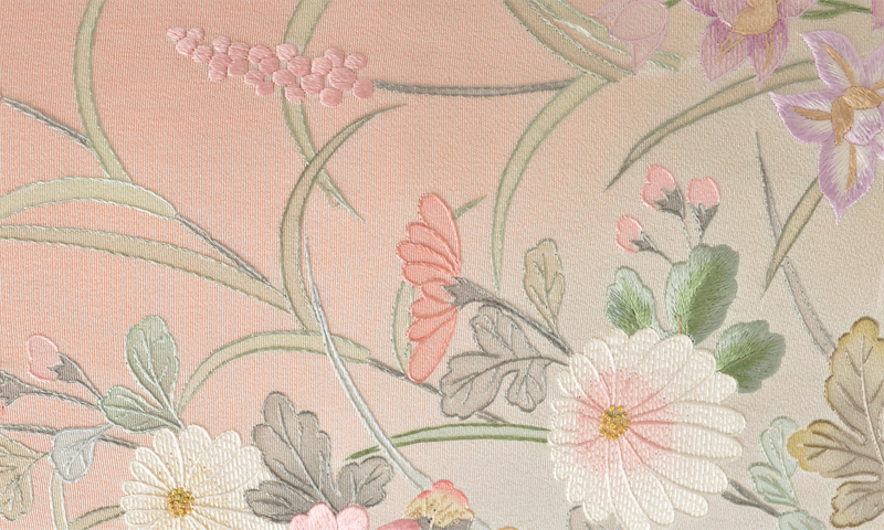 訪問着［サーモンピンクに花模様］