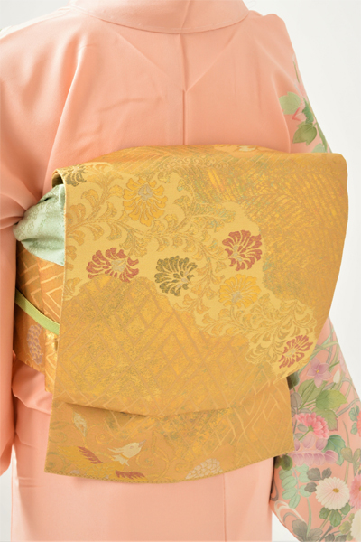 訪問着［サーモンピンクに花模様］