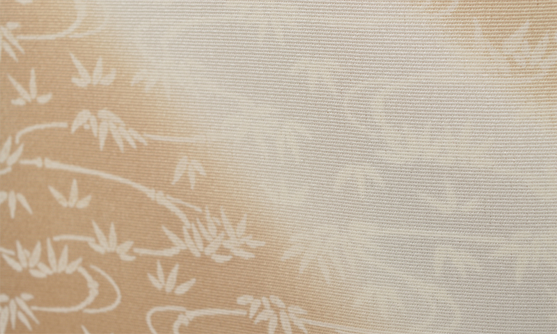 訪問着［淡い茶系に斜めの色分け］