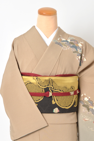 訪問着[枯れ色/松・梅.]